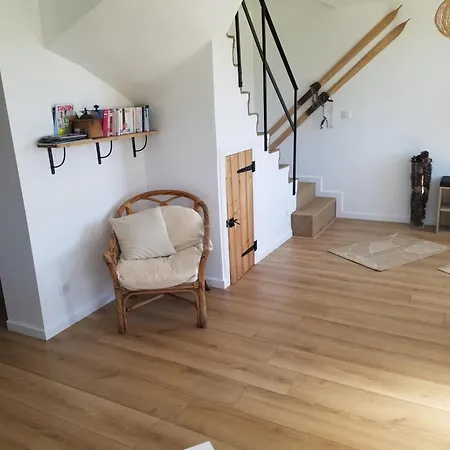 Tatil Evi Le Charmot, Au Pied Des Montagnes Classe 3*