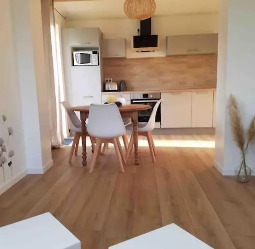 Le Charmot, Au Pied Des Montagnes Classe 3* Semesterbostad