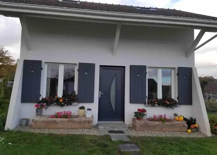 Le Charmot, Au Pied Des Montagnes Classe 3* *